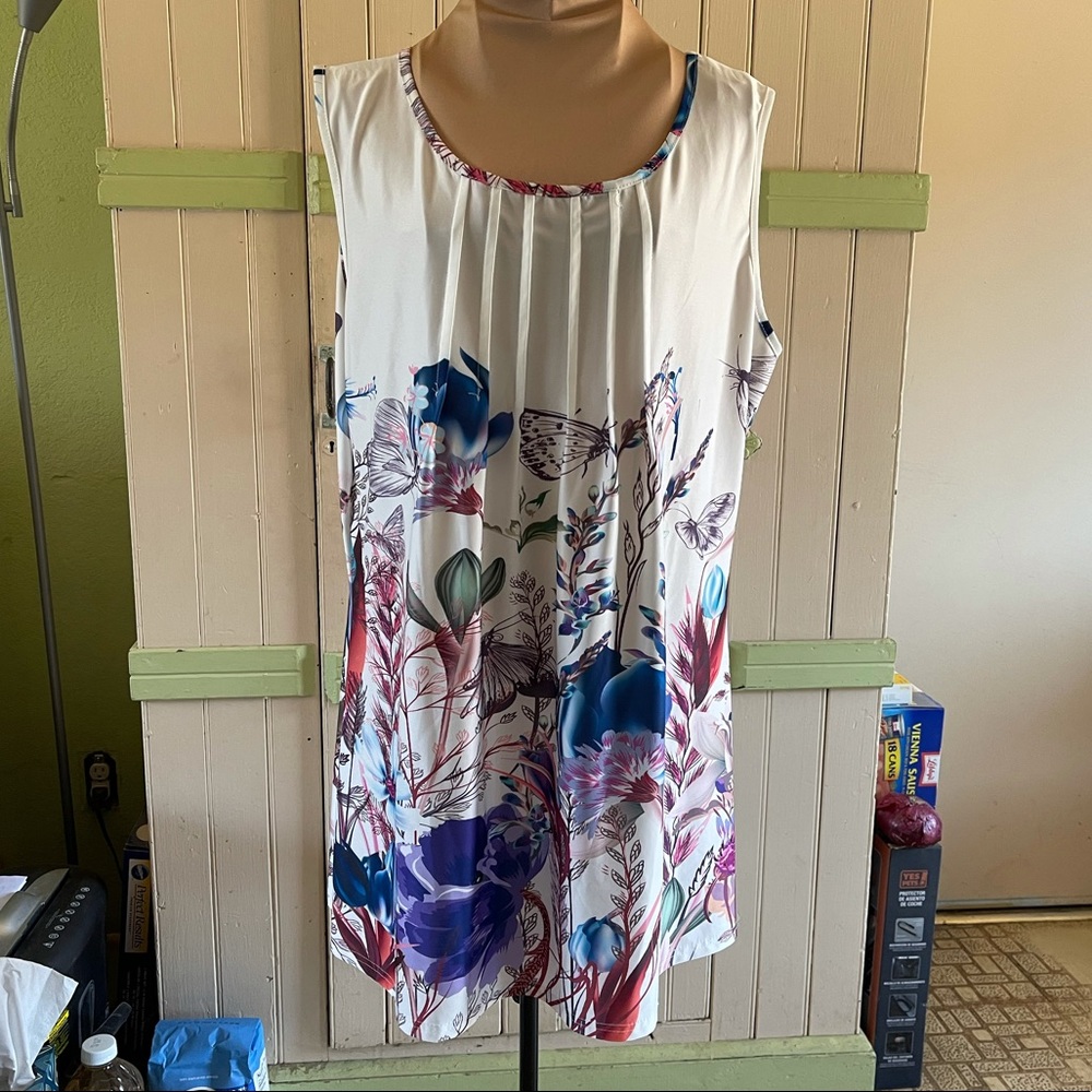 Floral Tunic Top